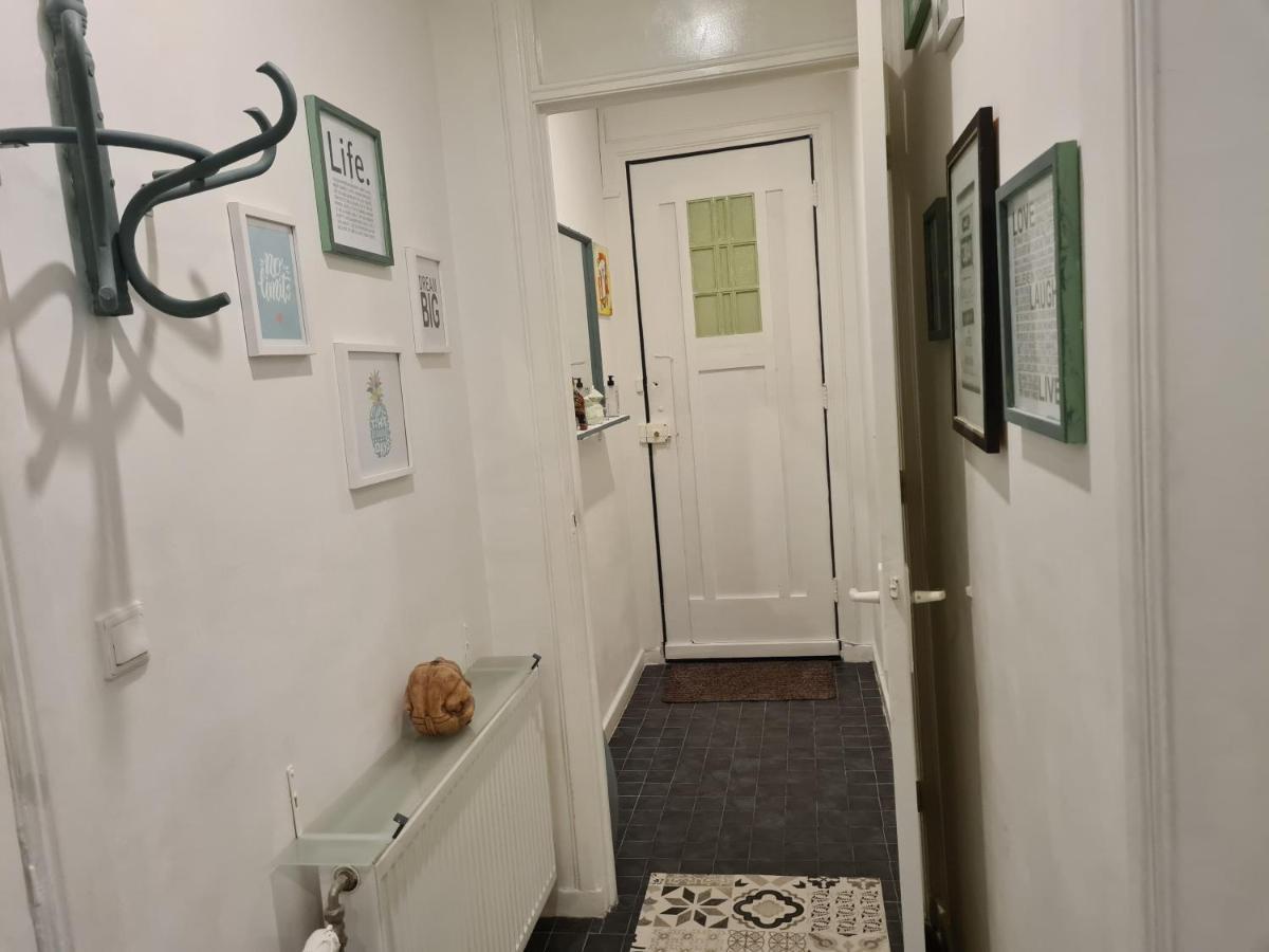 1 Bedroom 15 Min By Tram To Amsterdam Centre! Extérieur photo