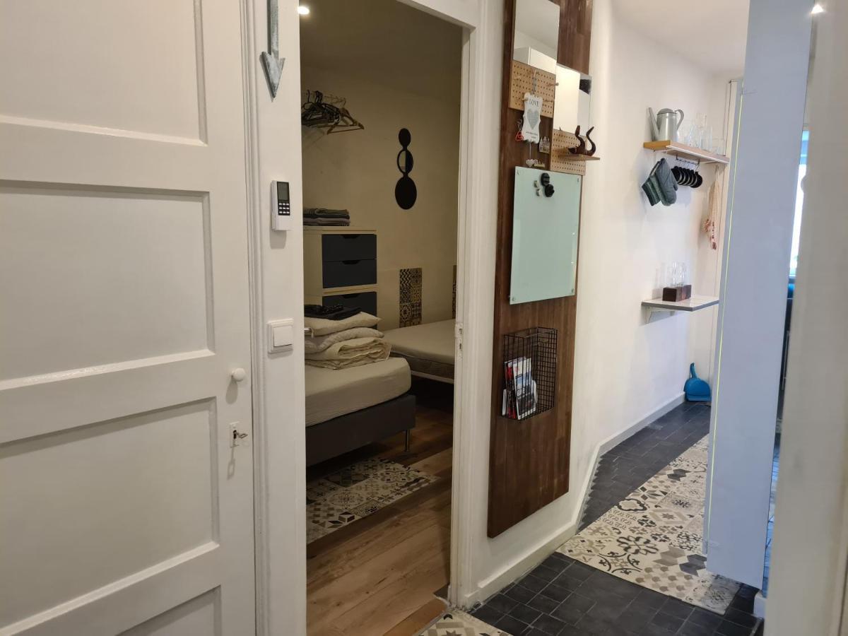 1 Bedroom 15 Min By Tram To Amsterdam Centre! Extérieur photo