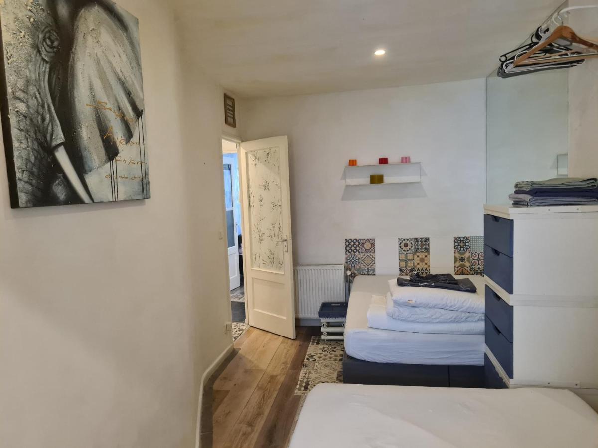 1 Bedroom 15 Min By Tram To Amsterdam Centre! Extérieur photo